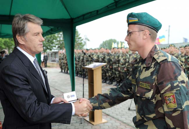 Ющенко Армия