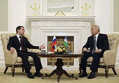 Медведев Буш