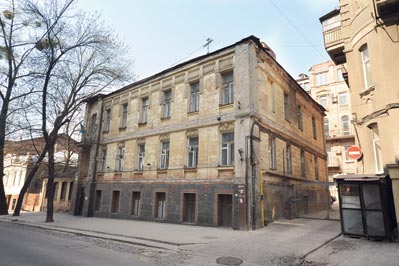 Семейный офис. Это здание фирмы «Слобода» в Харькове досталось Ющенко от местного цеховика с нелицеприятной кличкой