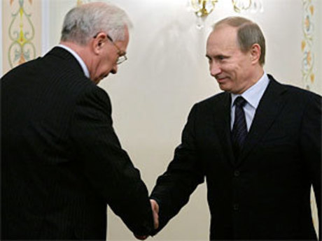 Азаров Путин