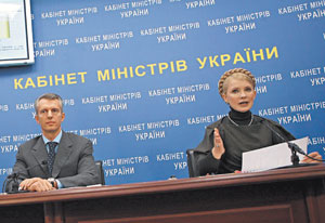 маникюрно-педикюрная война.  Новости Украины события в мире